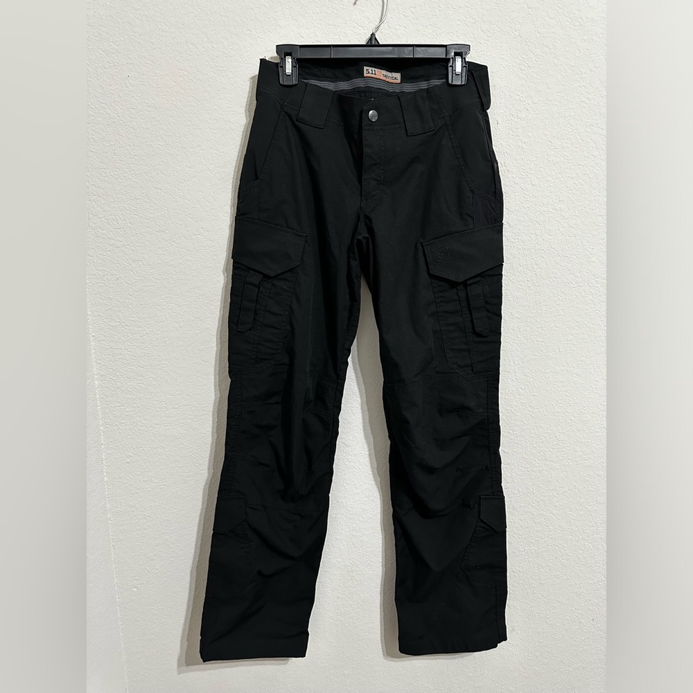Women’s EMS Pants size 4. 5.11 Tactical
